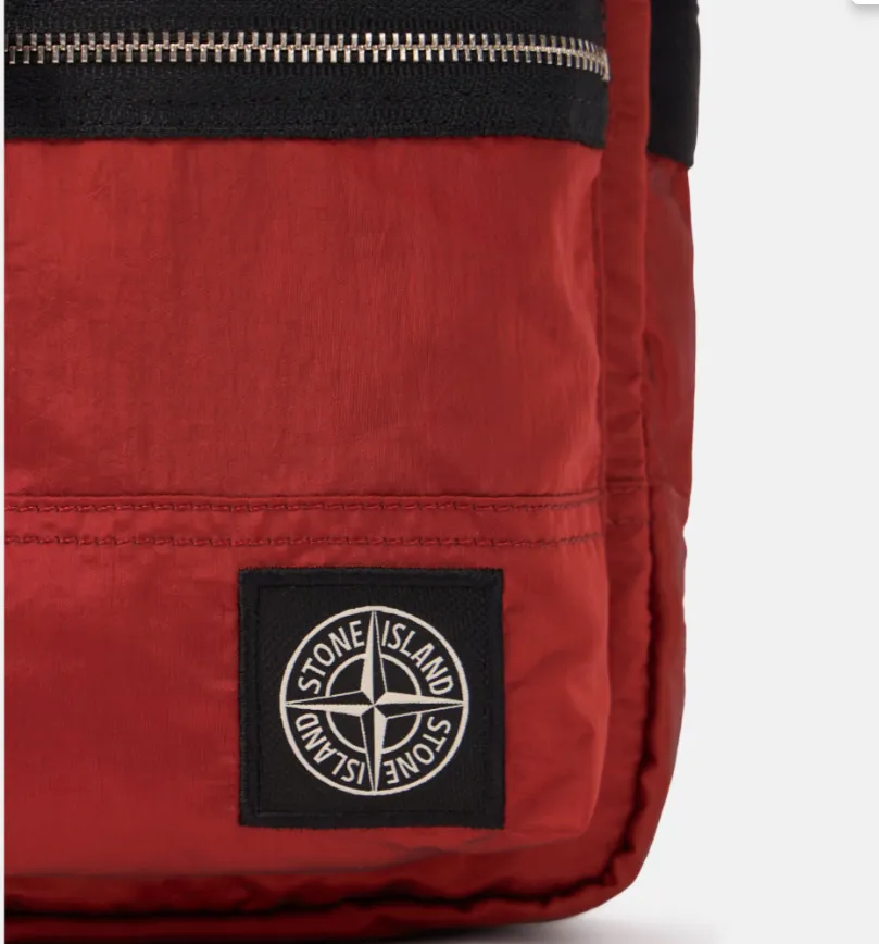 Econyl® Zip-Fastening Messenger Bag