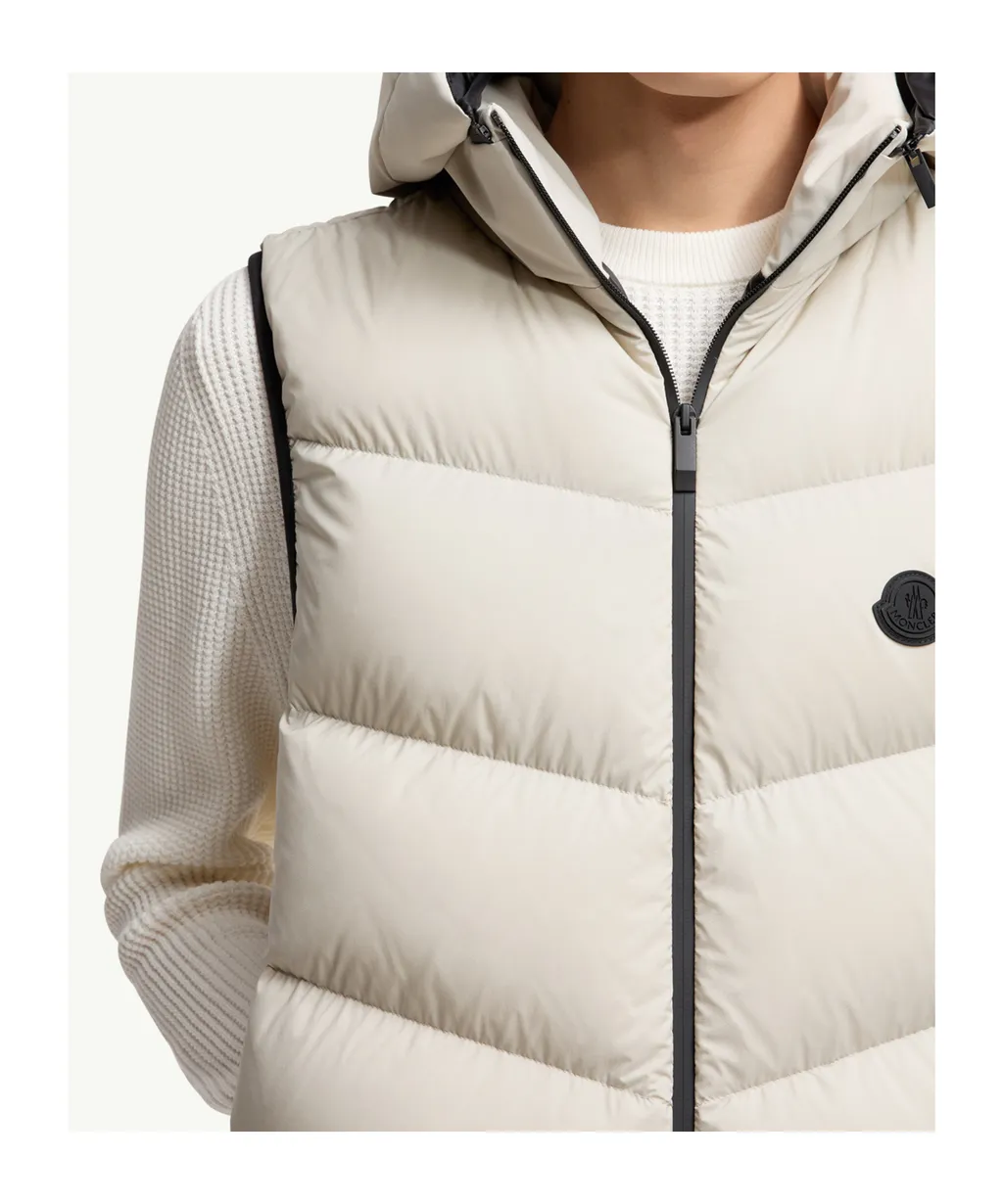 Moncler Guersac Diagonal-Quilted Hooded Dwon Vest