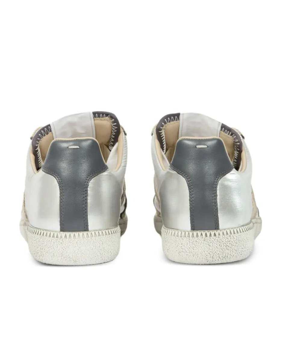 Maison Margiela Round-Toe Lace-Up Sneakers