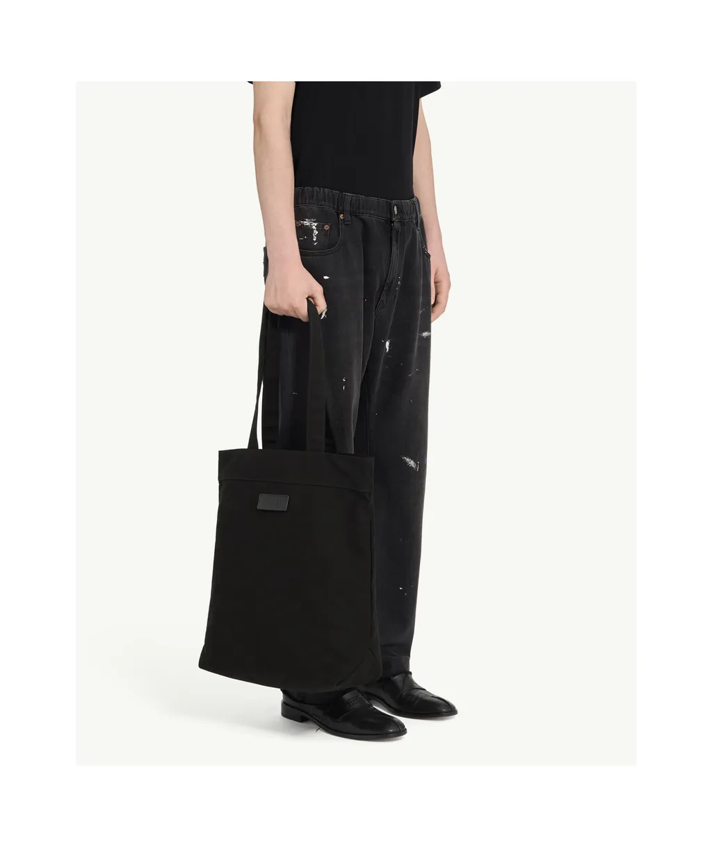 Straight-Leg Jeans