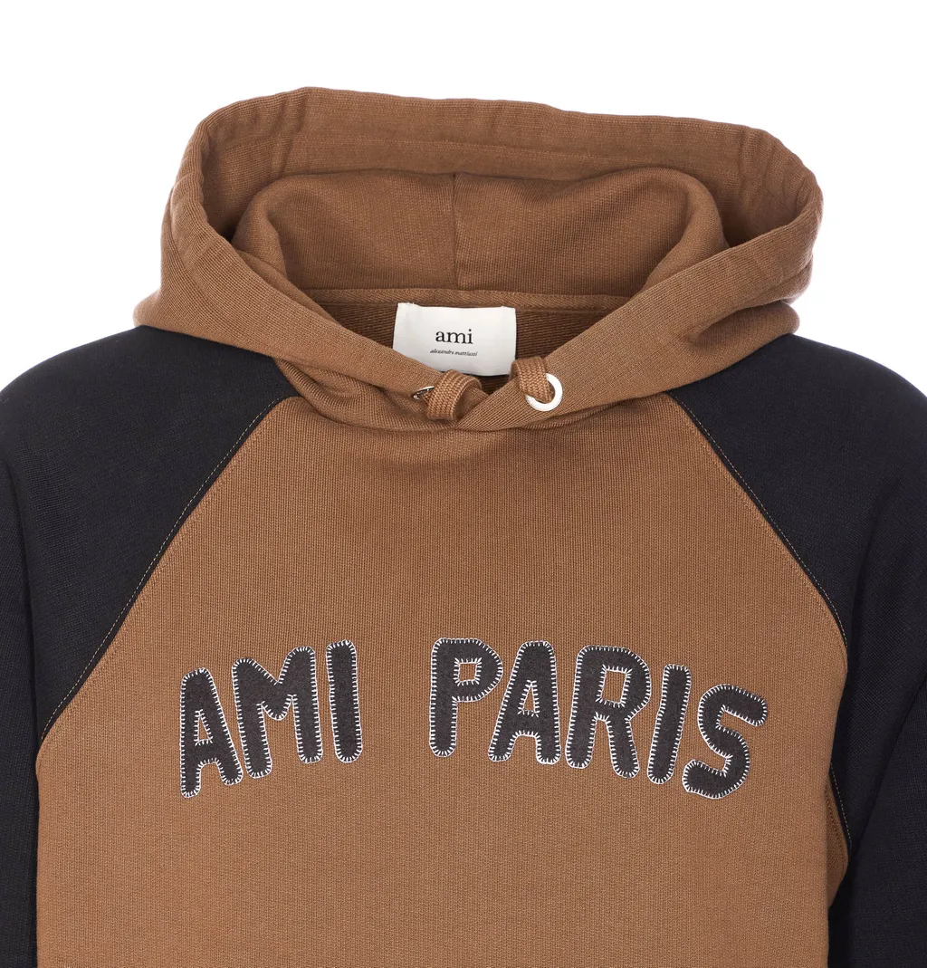 Long-Sleeved Sweatshirt