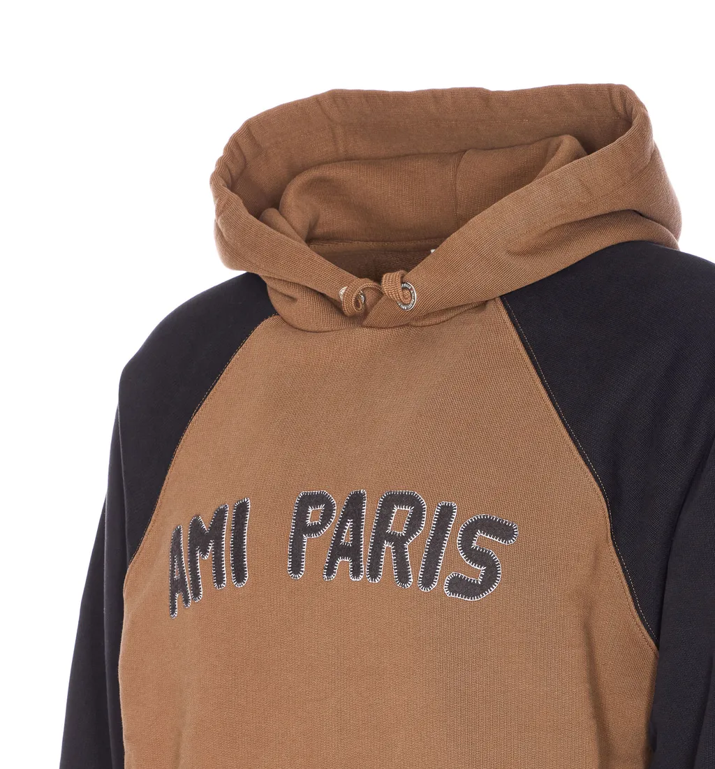 Long-Sleeved Sweatshirt