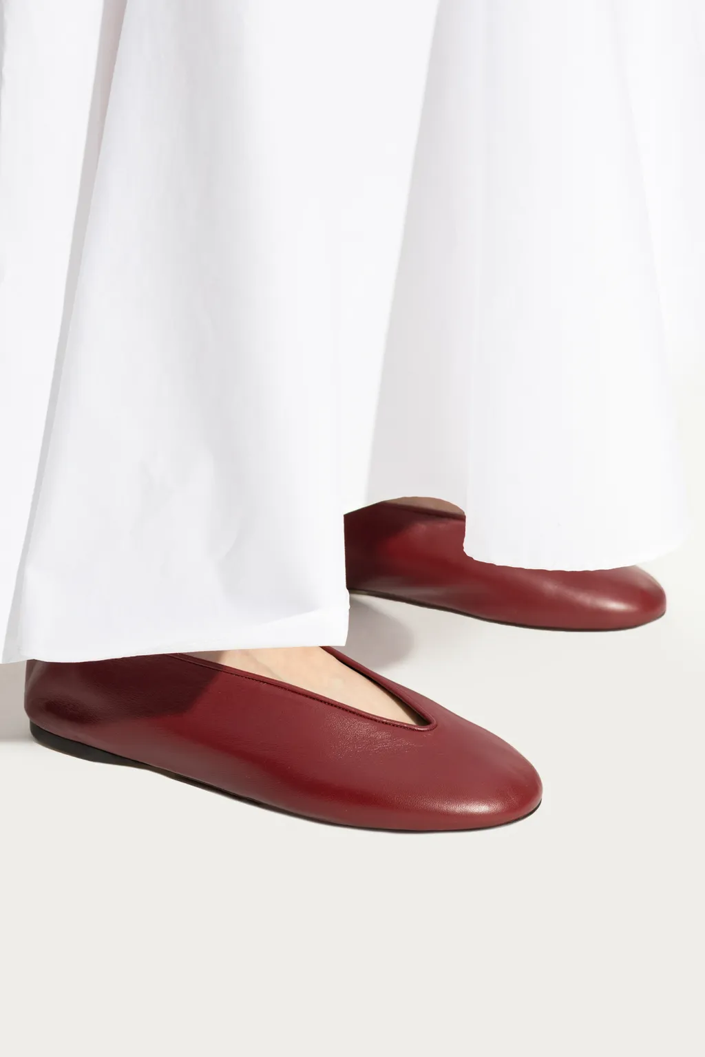 Moschino Round Toe Ballet Flats