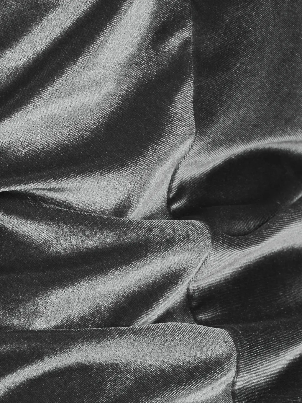 High-Neck Long-Sleeved T-Shirt