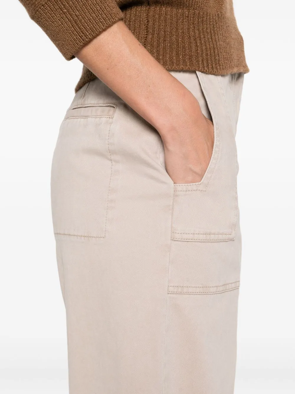 Pocket-Cuffed Cropped Trousers
