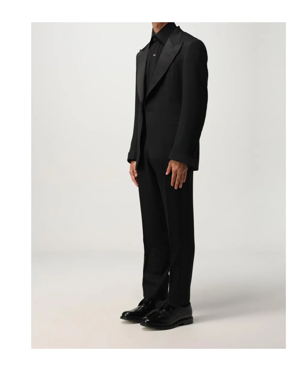 Tom Ford Single-Buttoned Tailored Suit
