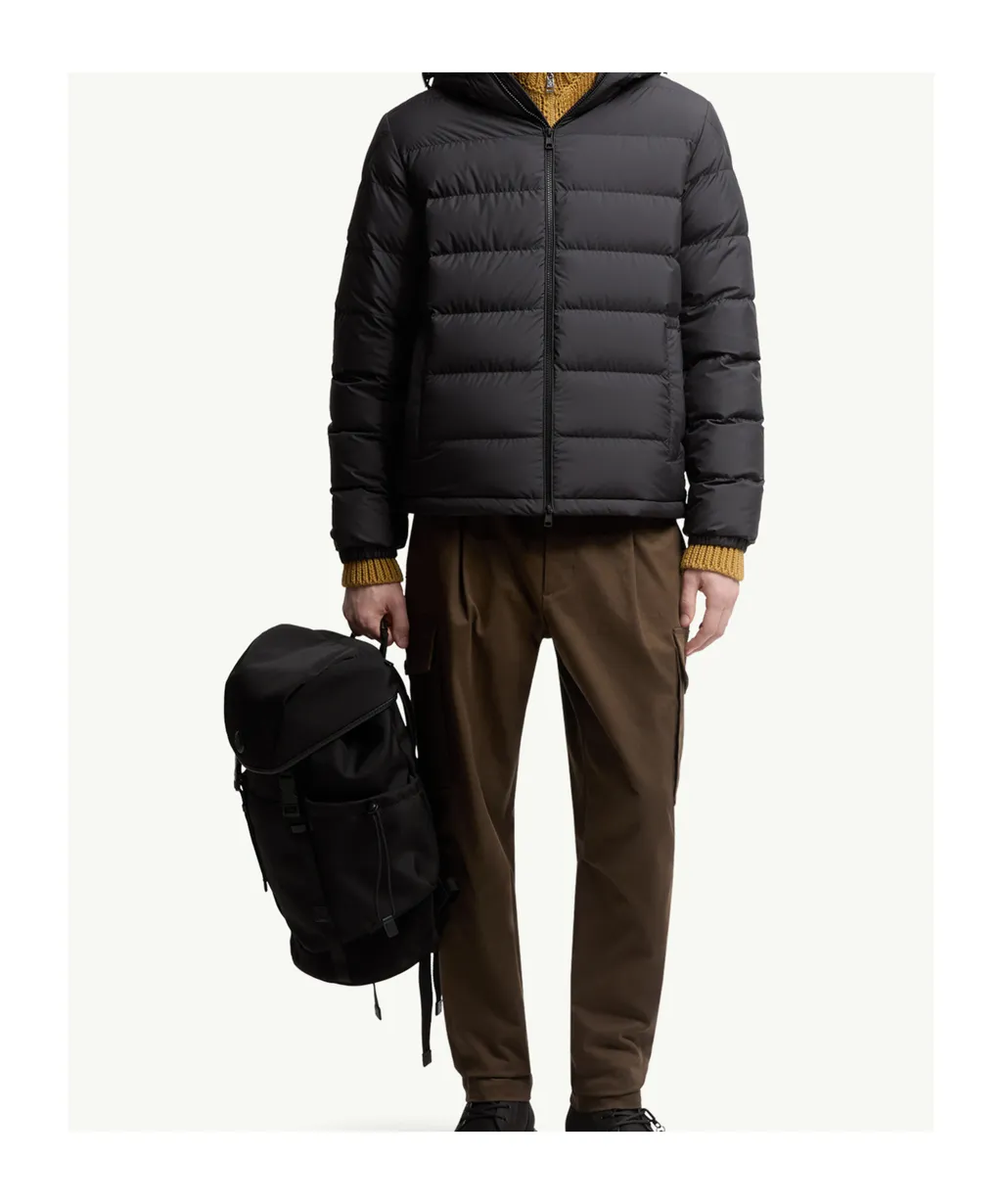 Moncler Laveraet Hooded Short Down Jacket