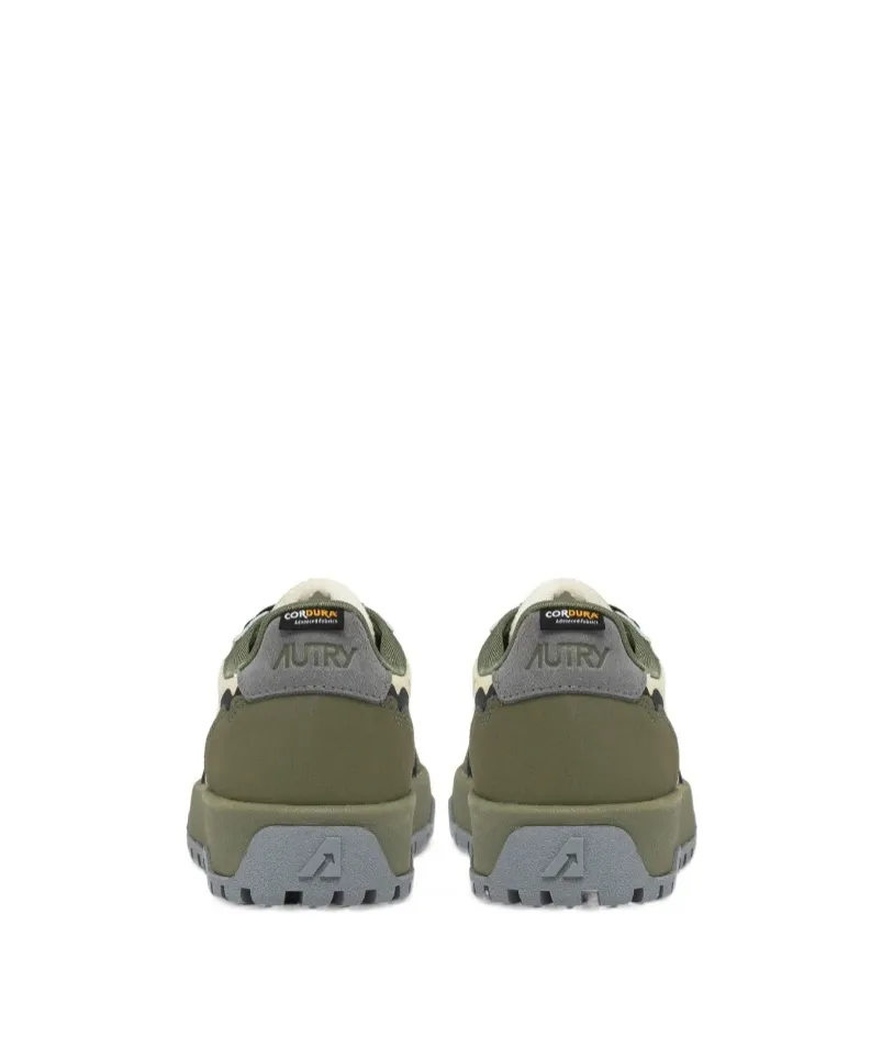 Wildpace Sneakers