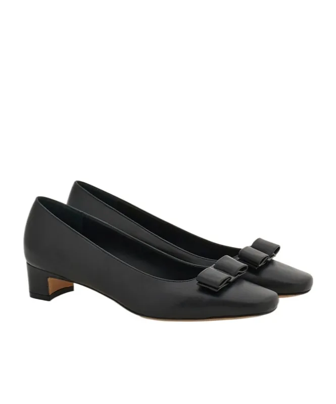 Ferragamo Iconic Bow Pumps