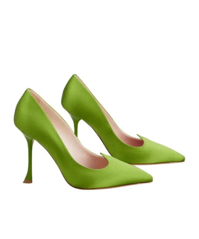 100Mm Heart-Shaped Satin Pumps