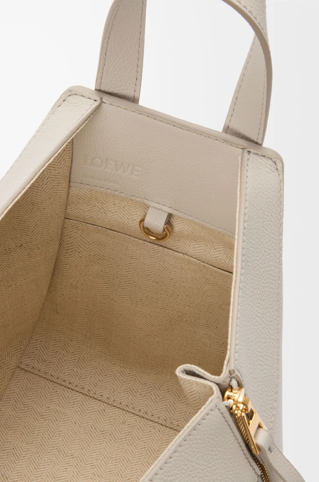 Compact Hammock Bag In Soft Grained Calfskin