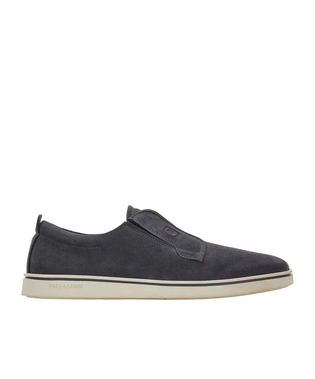 Slip-On Sneaker