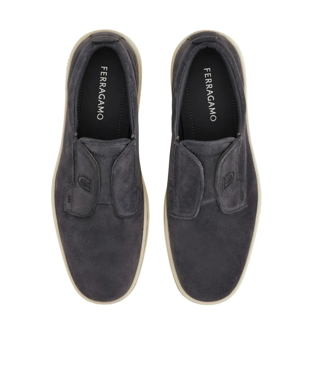 Slip-On Sneaker