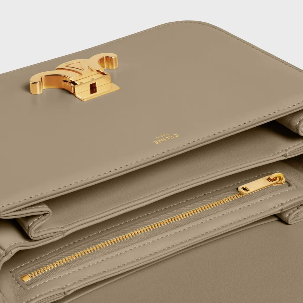 Classique Triomphe Bag In Shiny Calfskin