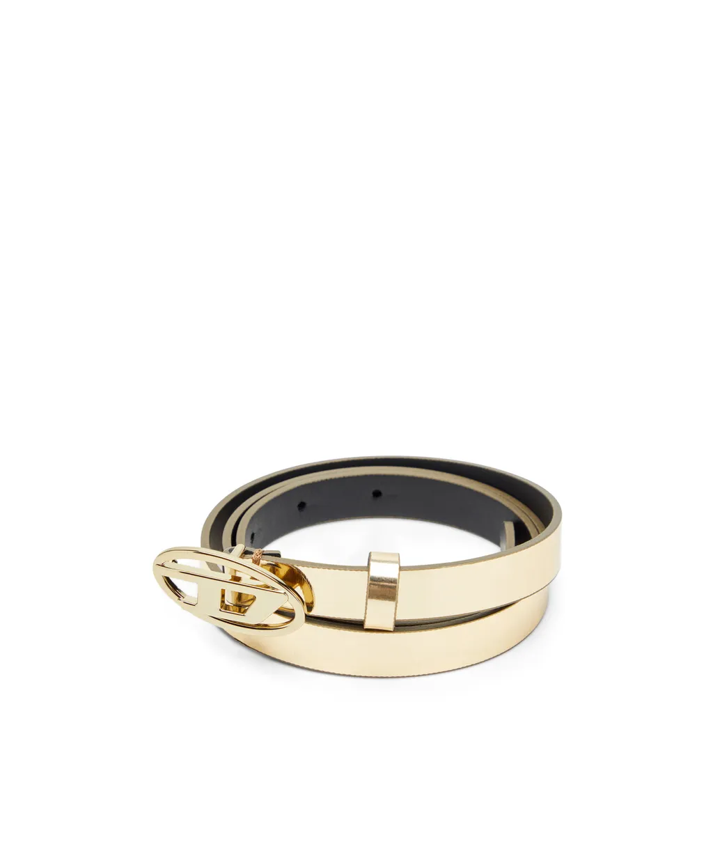 Oval-Buckle Belt