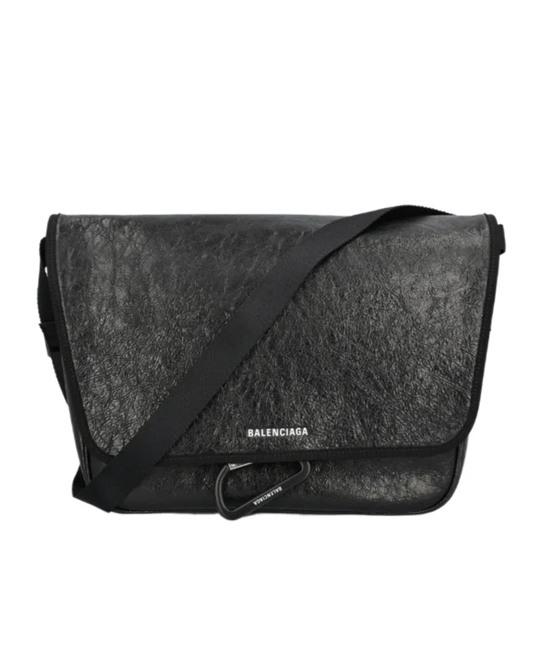 Explorer Shoulder Bag