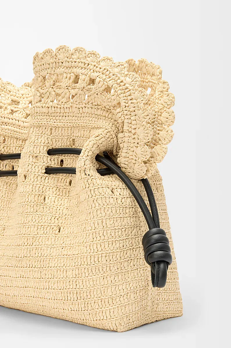Medium Flamenco Clutch In Raffia