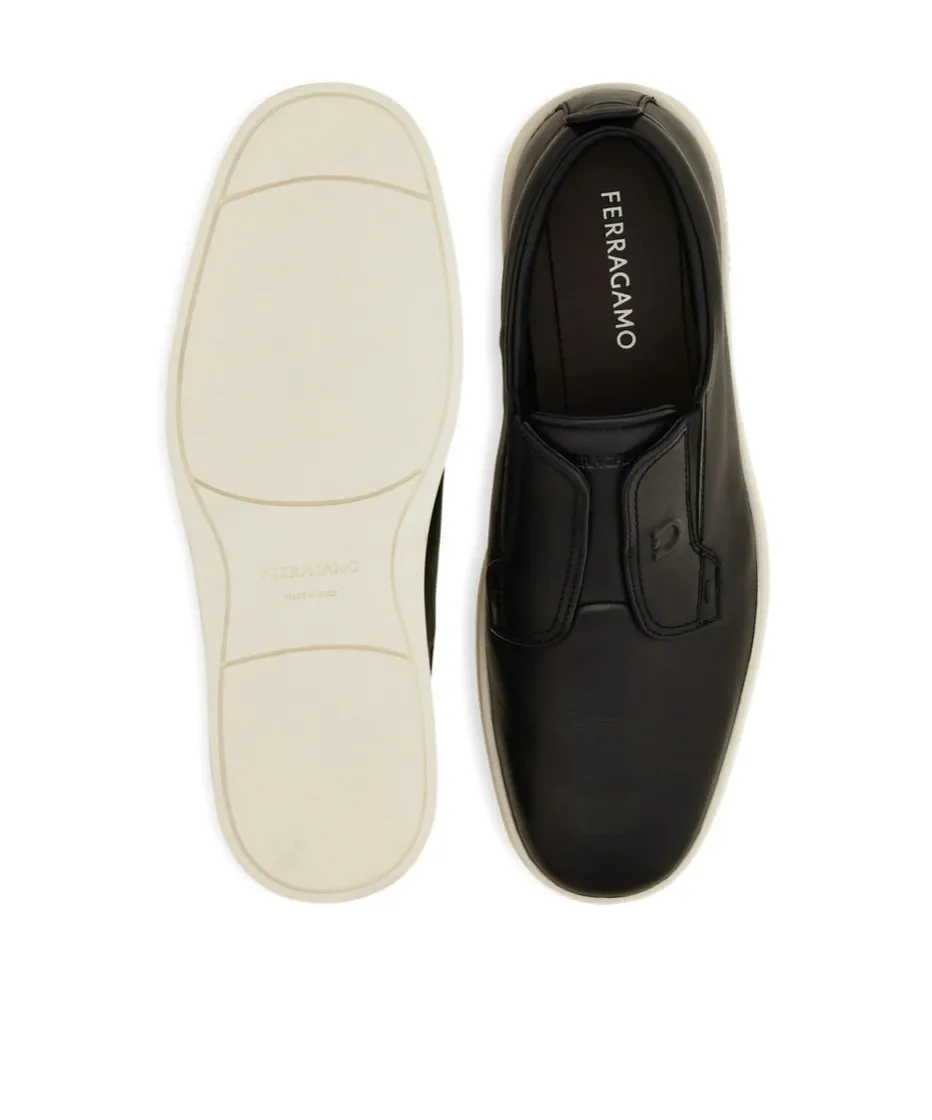 Slip-On Sneaker
