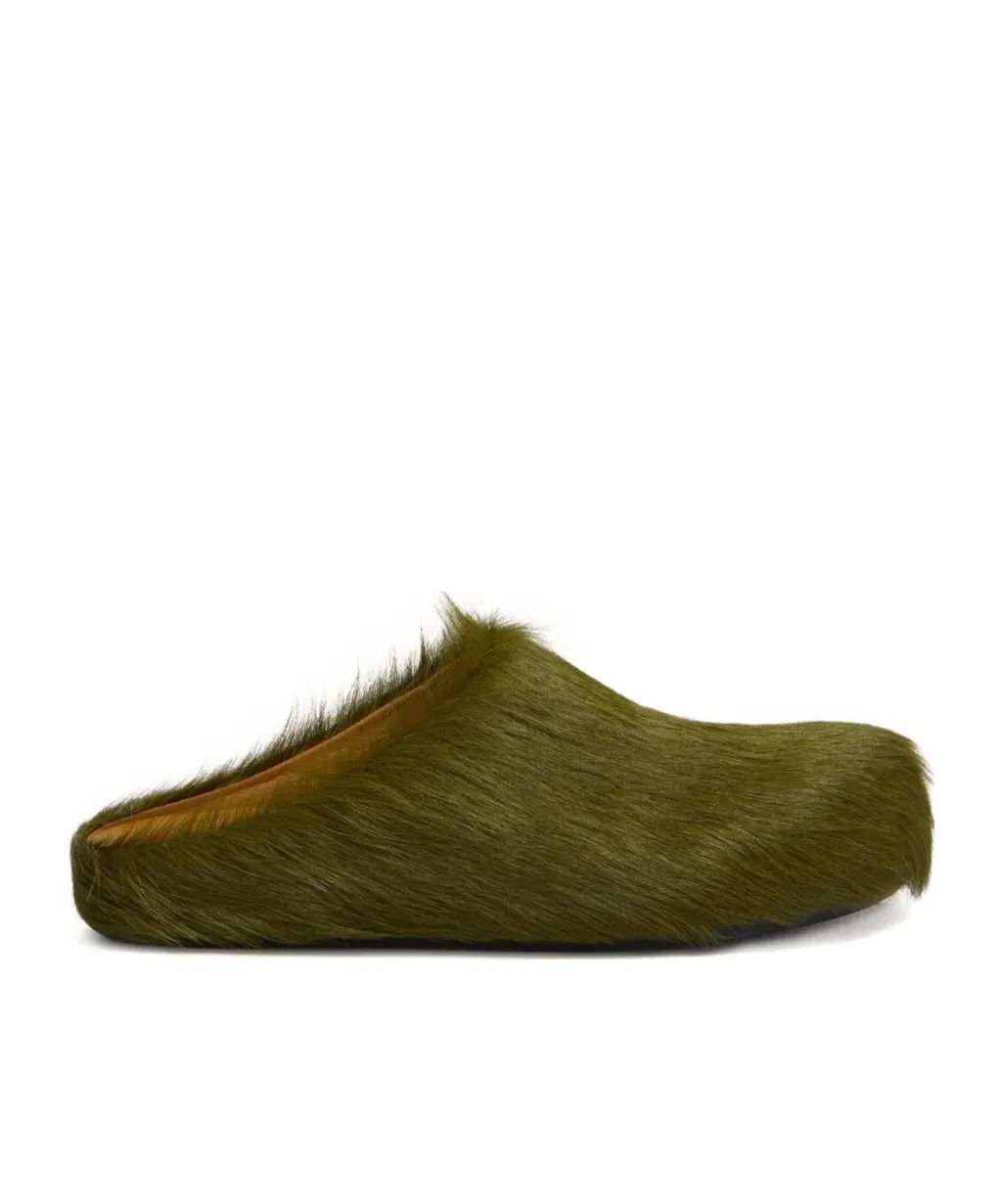 Deep Green Long Hair Calfskin Fussbett Sabot