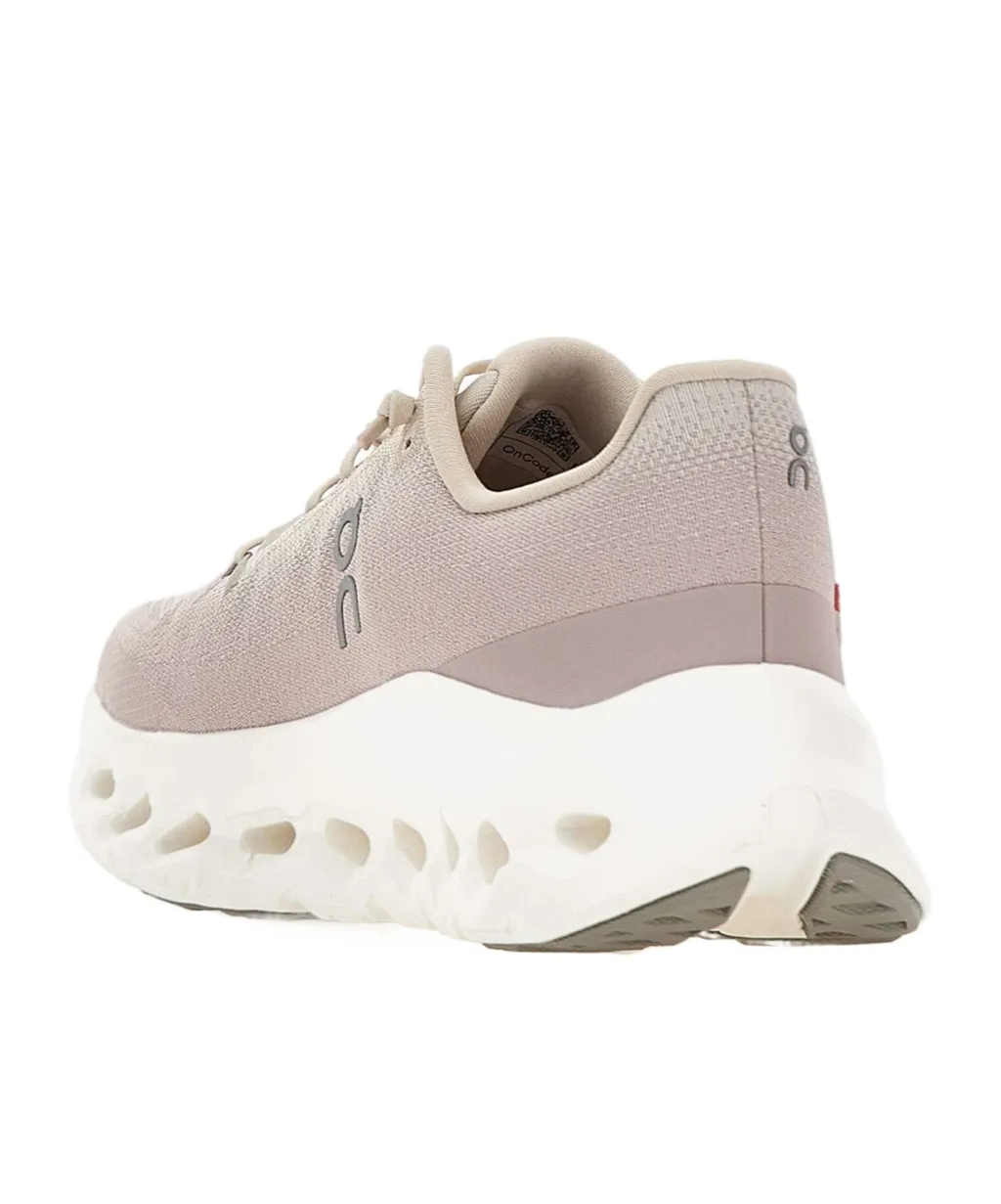 On Running Cloudtilt Lace-Up Sneakers