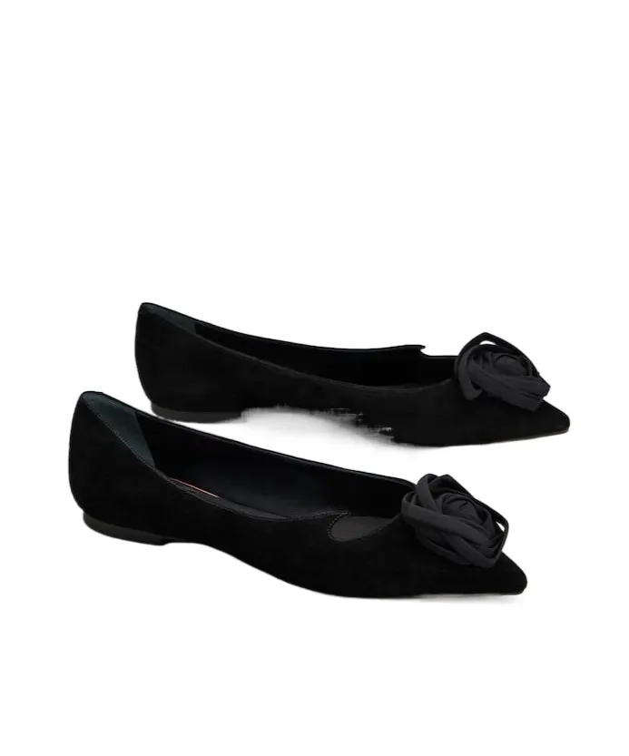 Rose-Embellished Pointed-Toe Ballet Flats