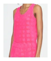 Sleeveless Textured Tank Top
