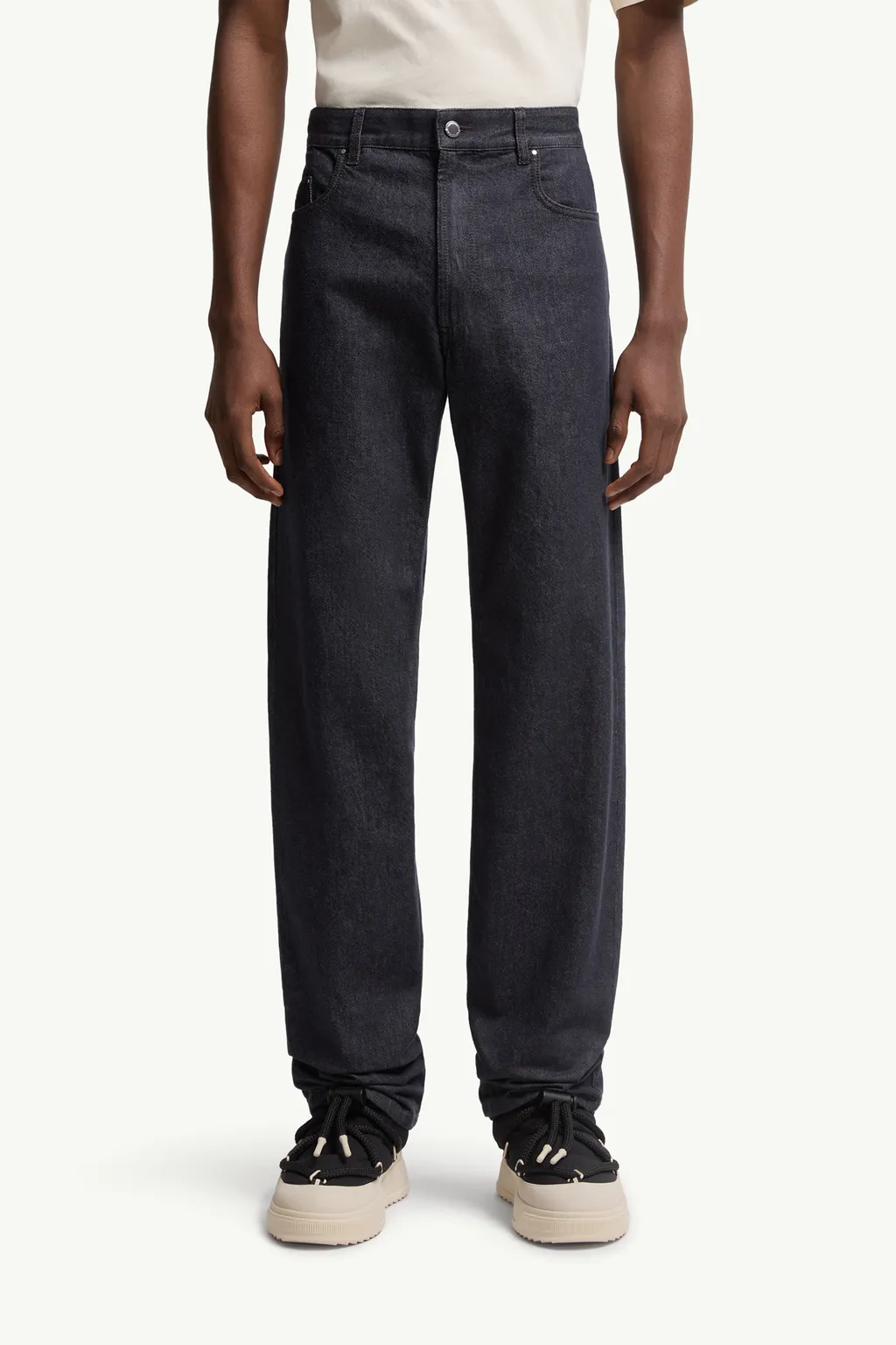 Moncler Logo-Patch Jeans