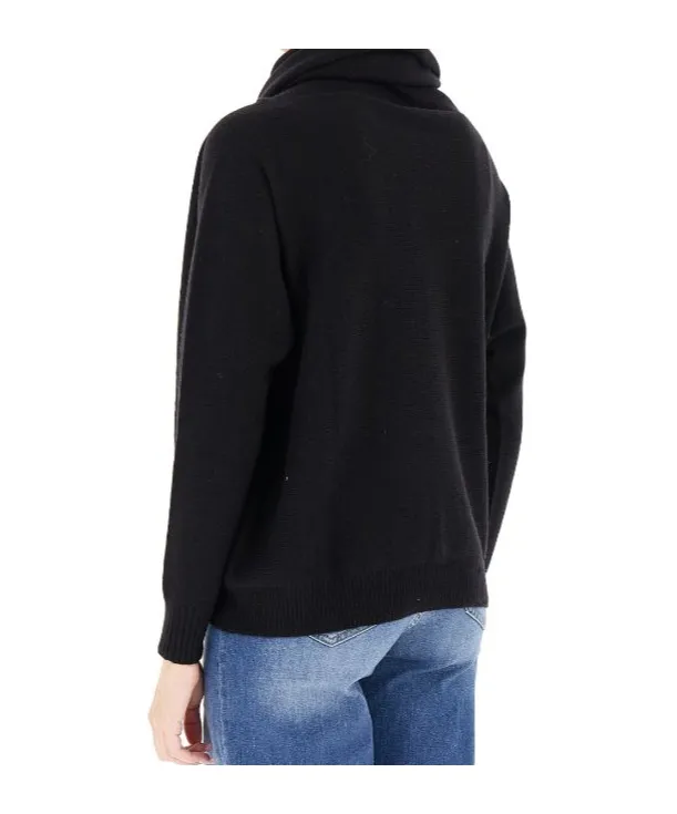 High-Neck Long-Sleeved Sweater