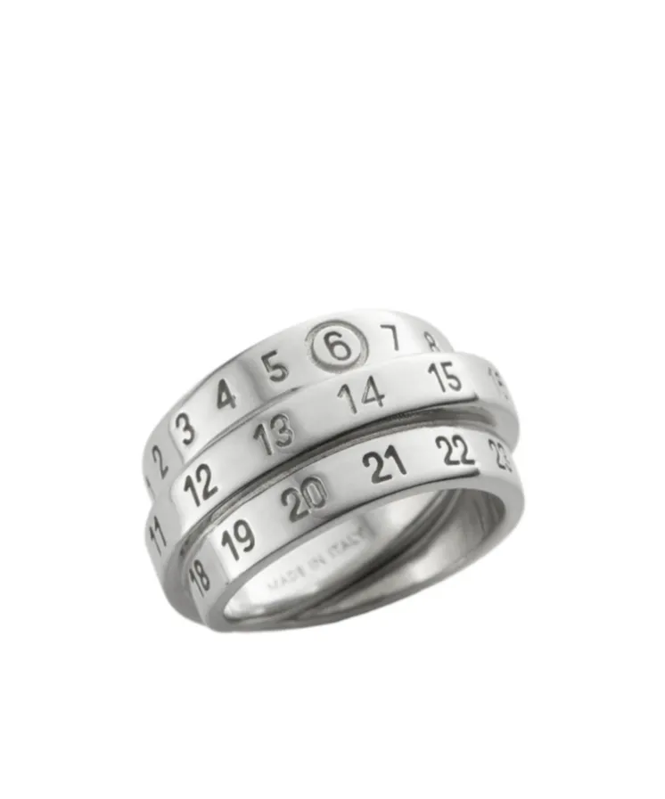 Mm6 Maison Margiela Number Engraved Ring
