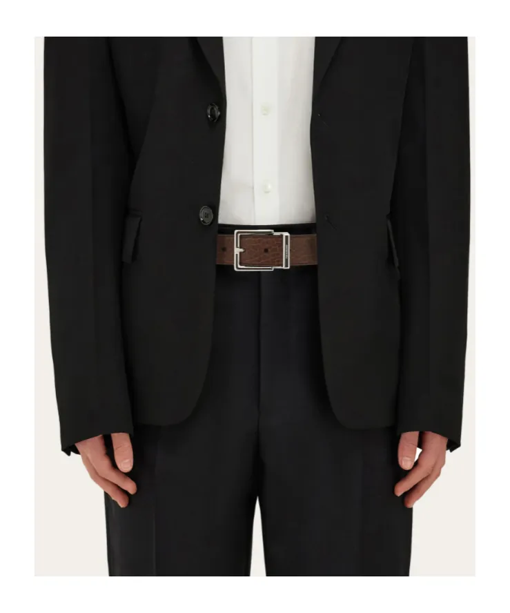 Fixed Belt With A Square Buckle