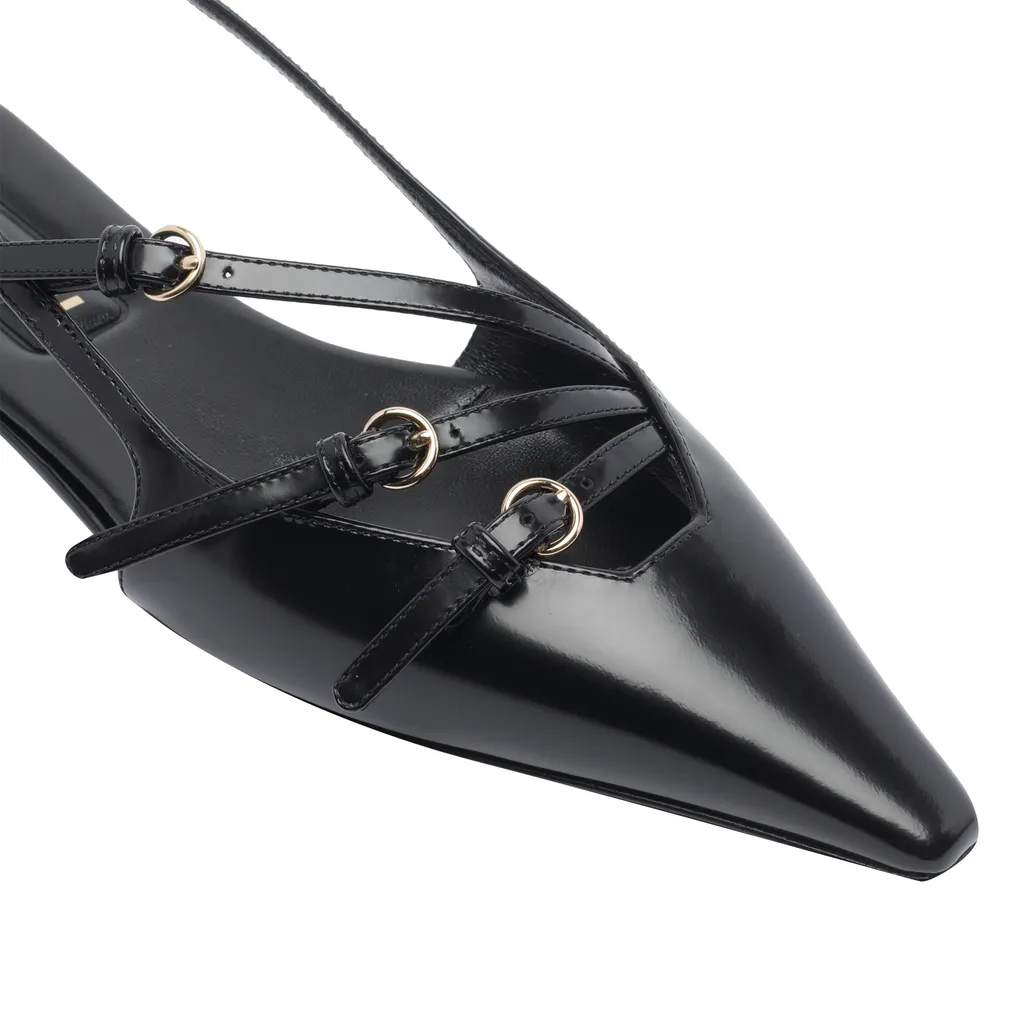 Buckle Flat Sandals