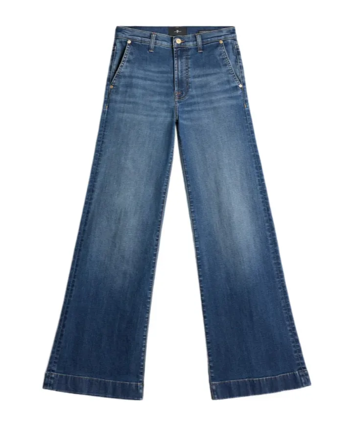 Flared Jeans