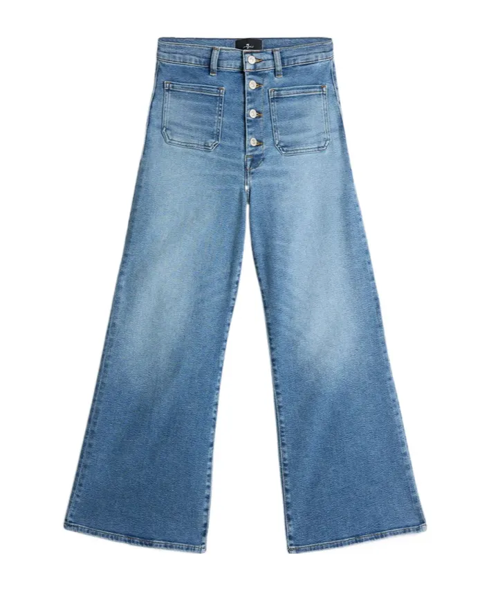 High-Waisted Jeans