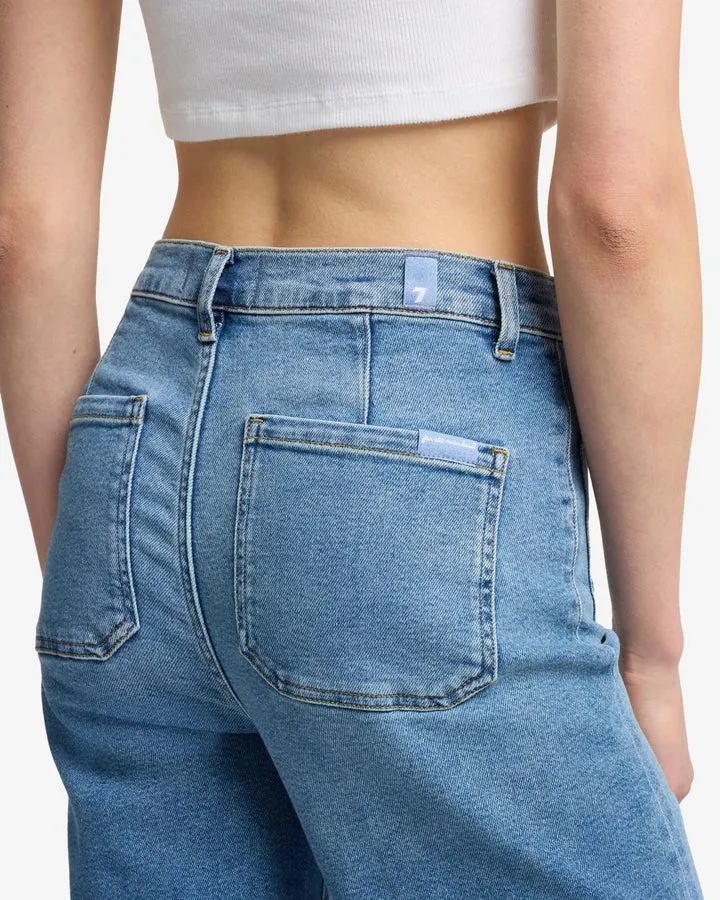High-Waisted Jeans