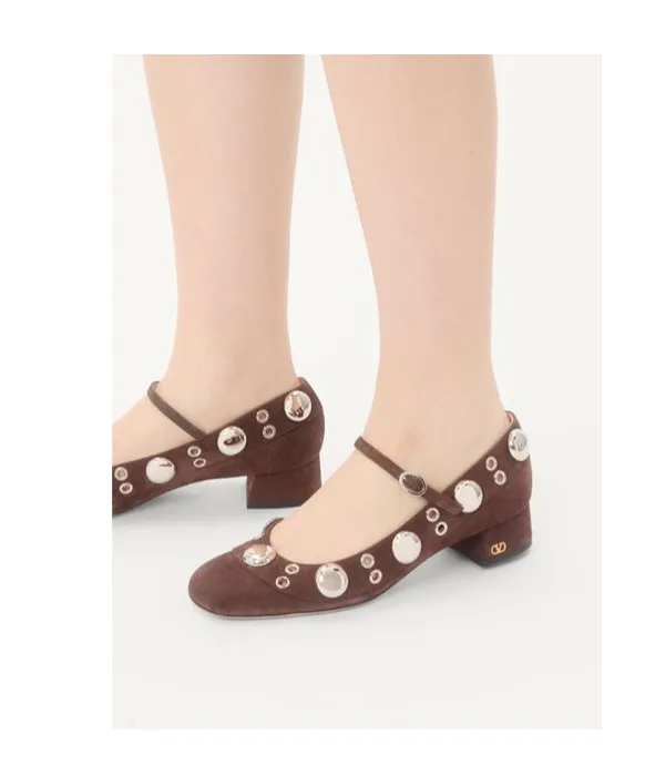 Valentino Vlogo Signature Eyelet Detailed Pumps