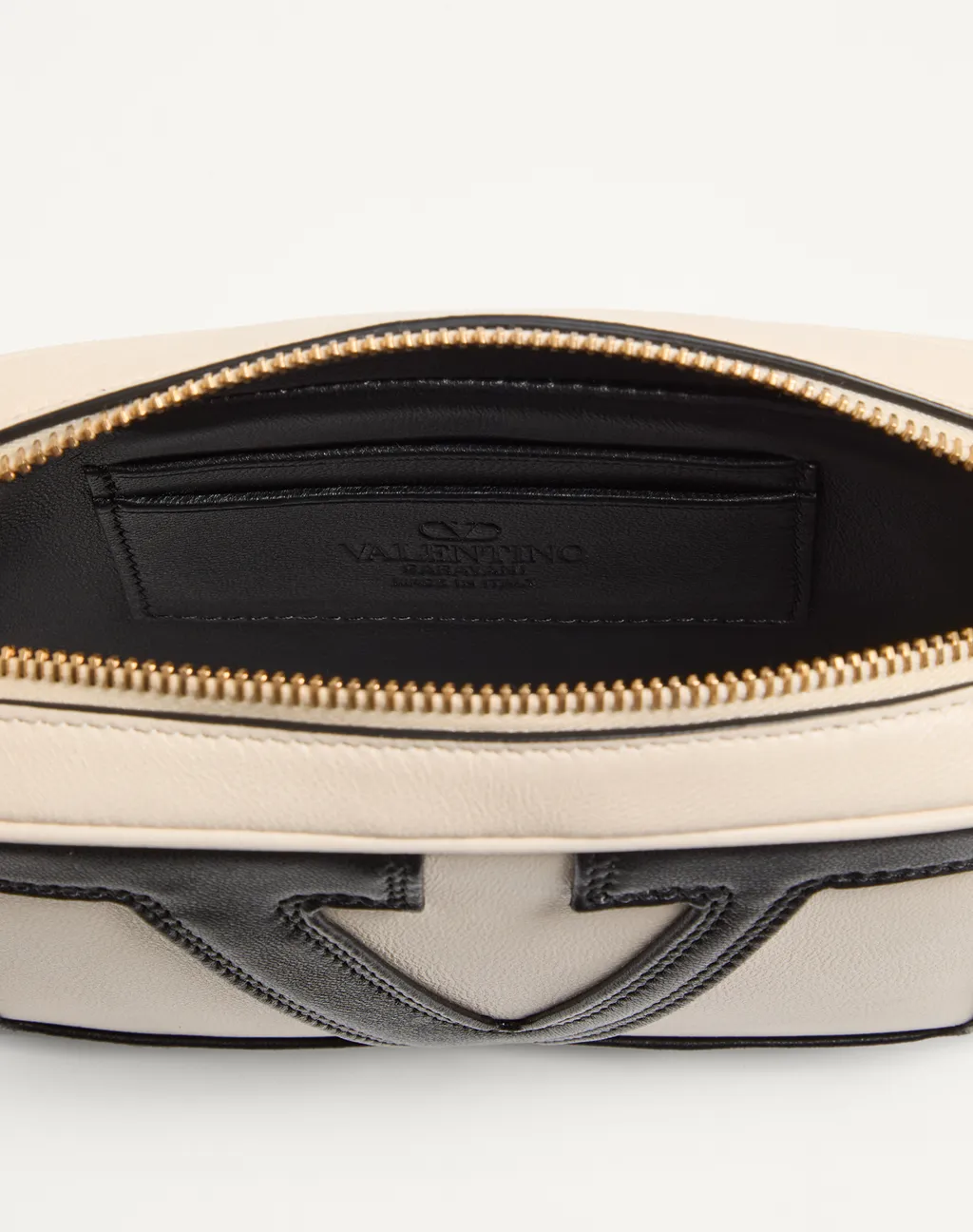 Valentino Vlogo Patch Zip-Up Crpssbody Bag