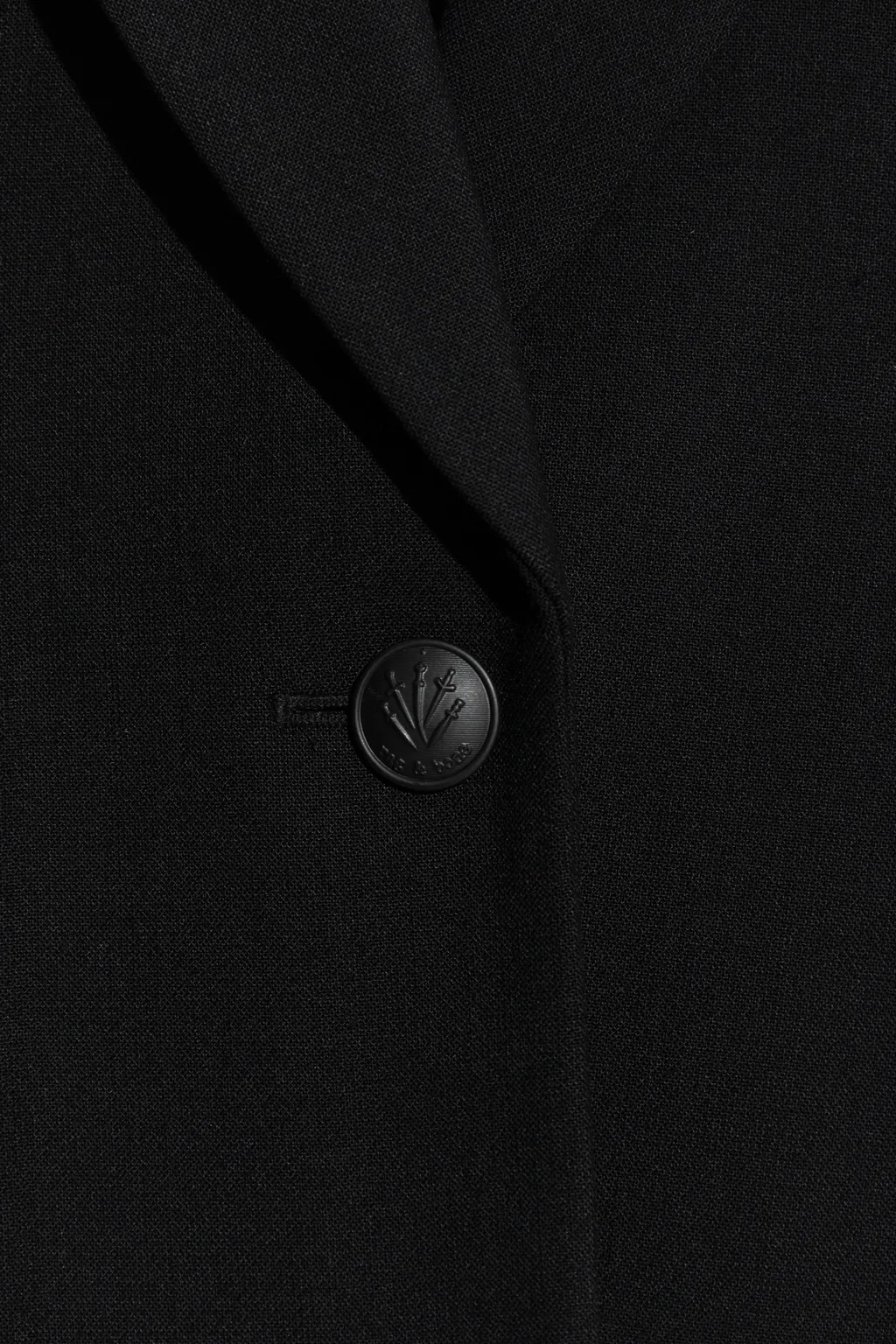 Long-Sleeved Suit Jacket
