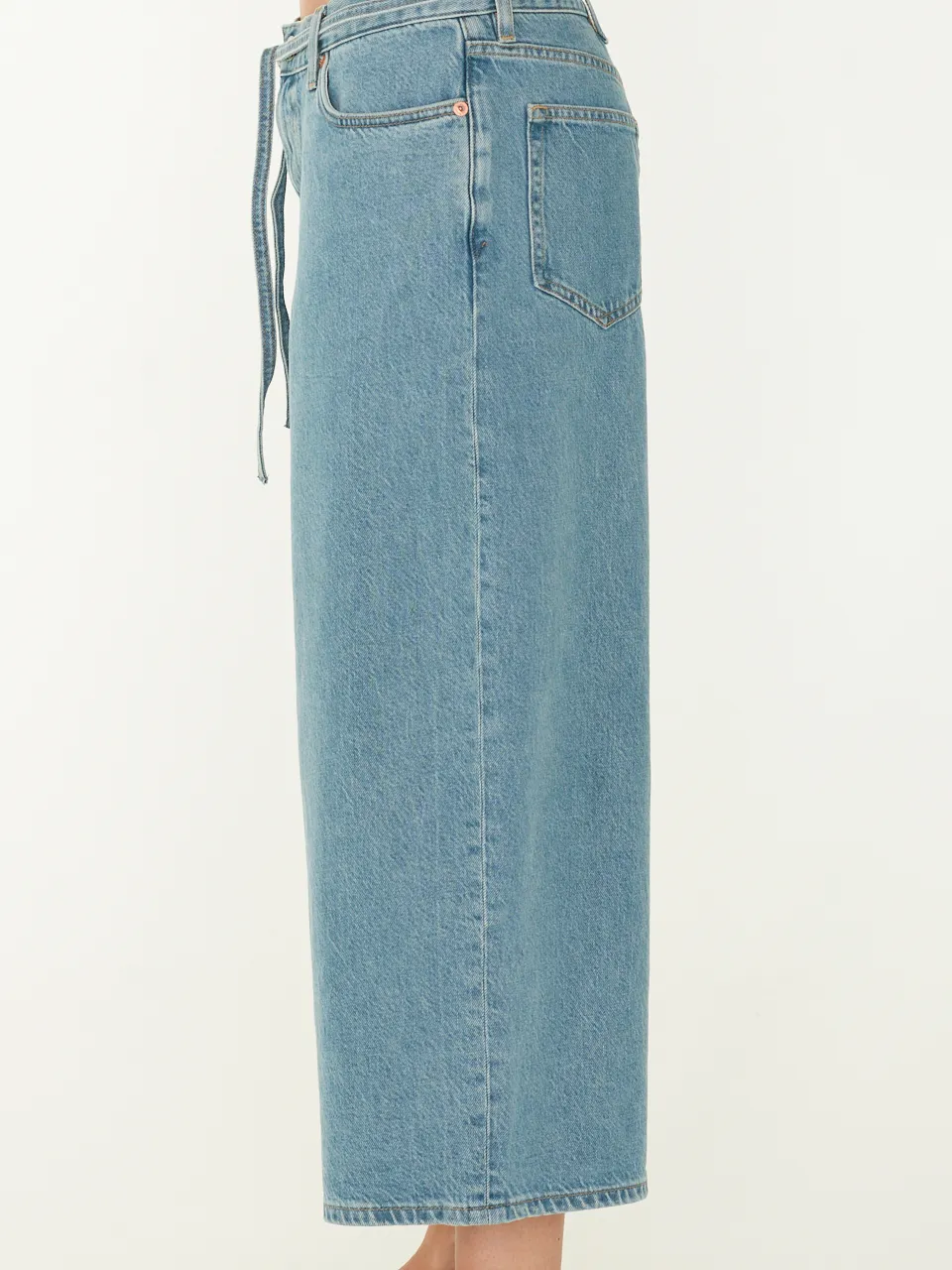 Saharper Wide-Leg Jeans