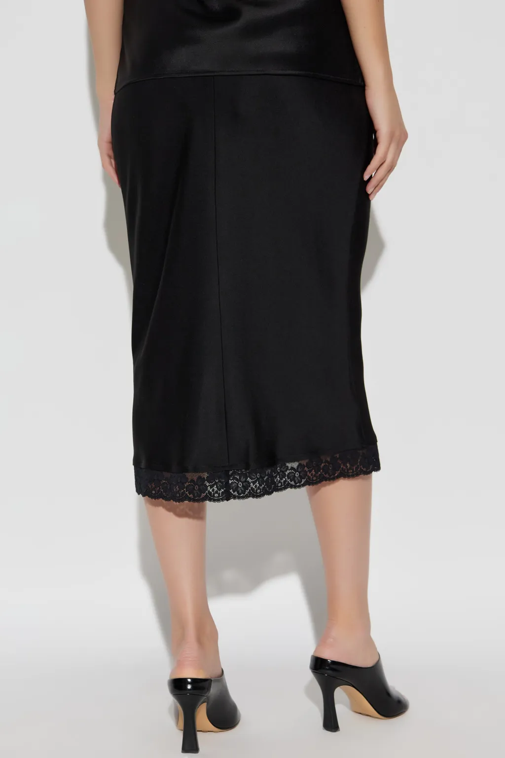 Lace-Trimmed Pencil Skirt