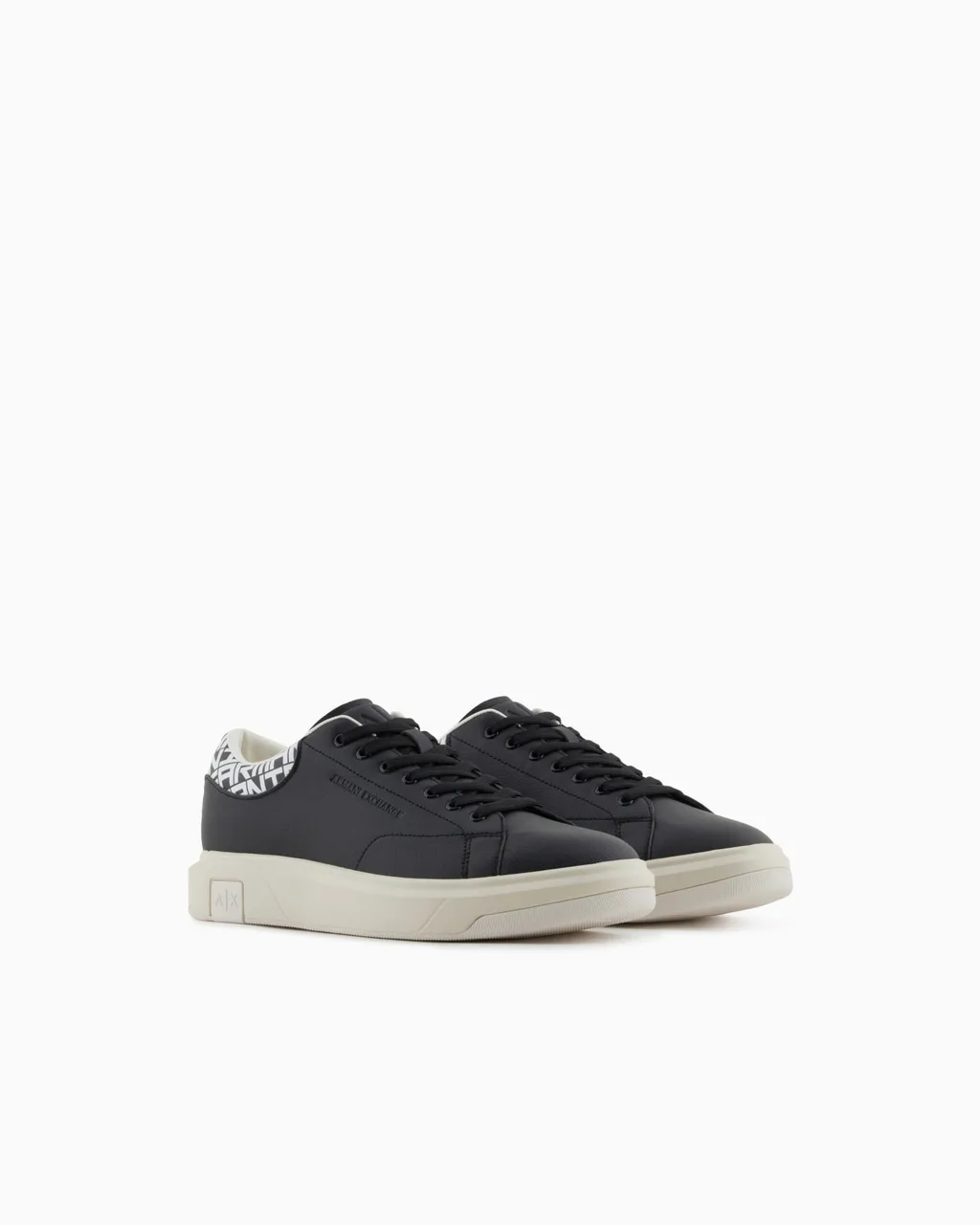 Logo Sneakers