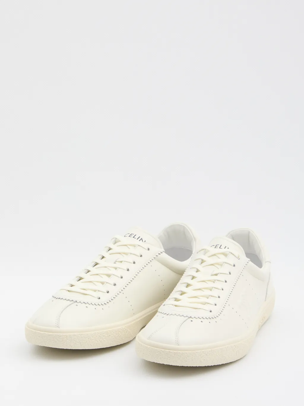 Round Toe Low-Top Casual Shoes