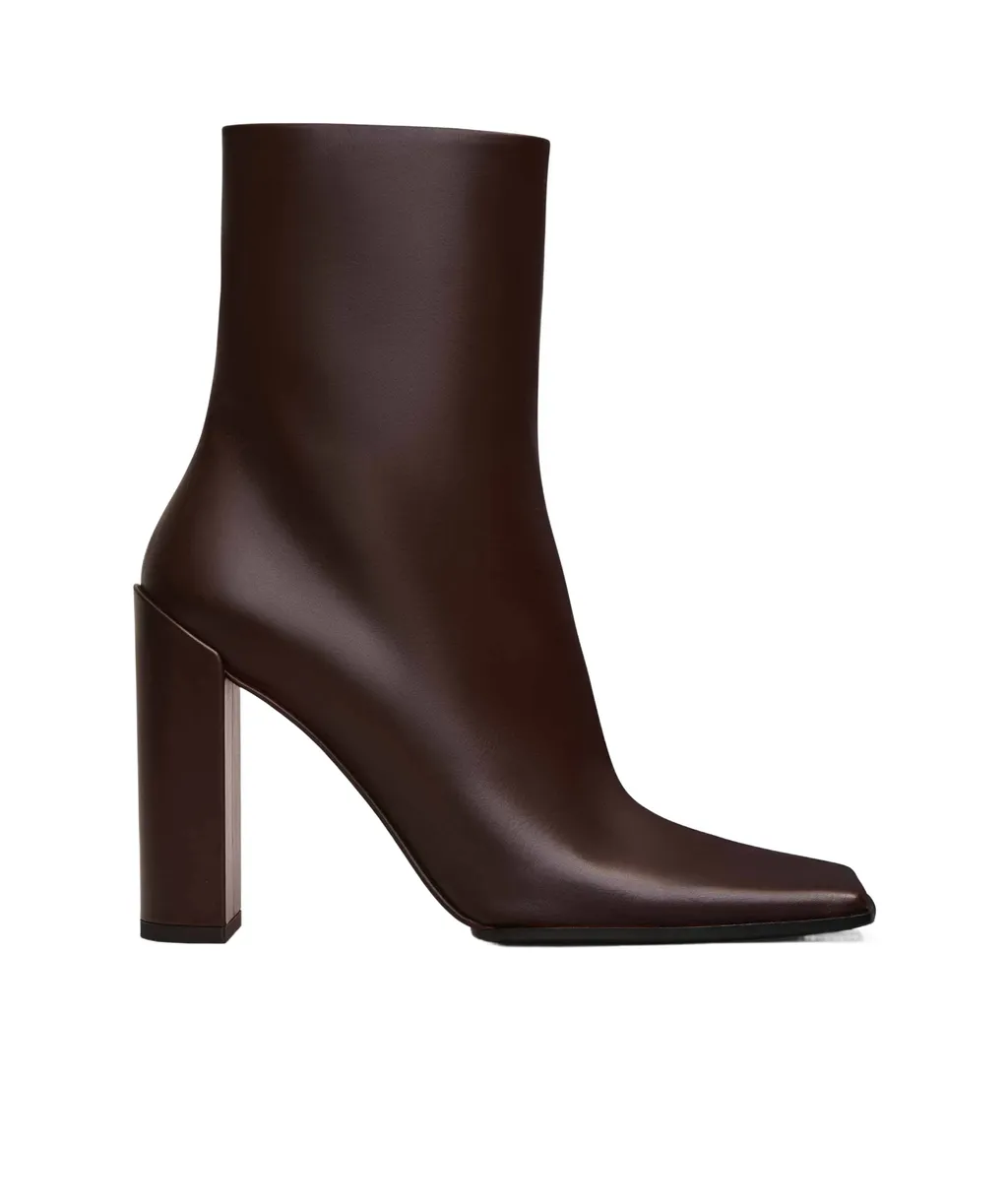 AlaÏA Block Heel Square-Toe Boots