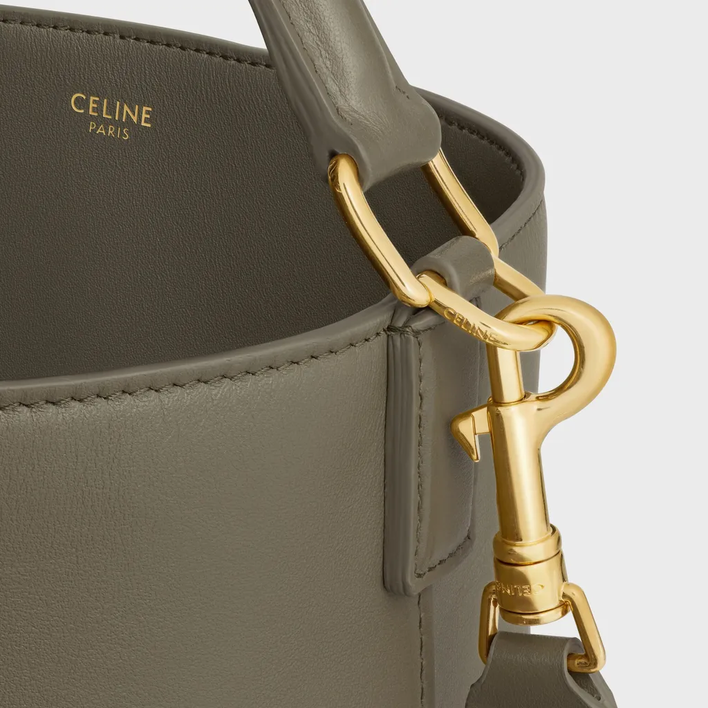 Medium Louise Bucket Bag