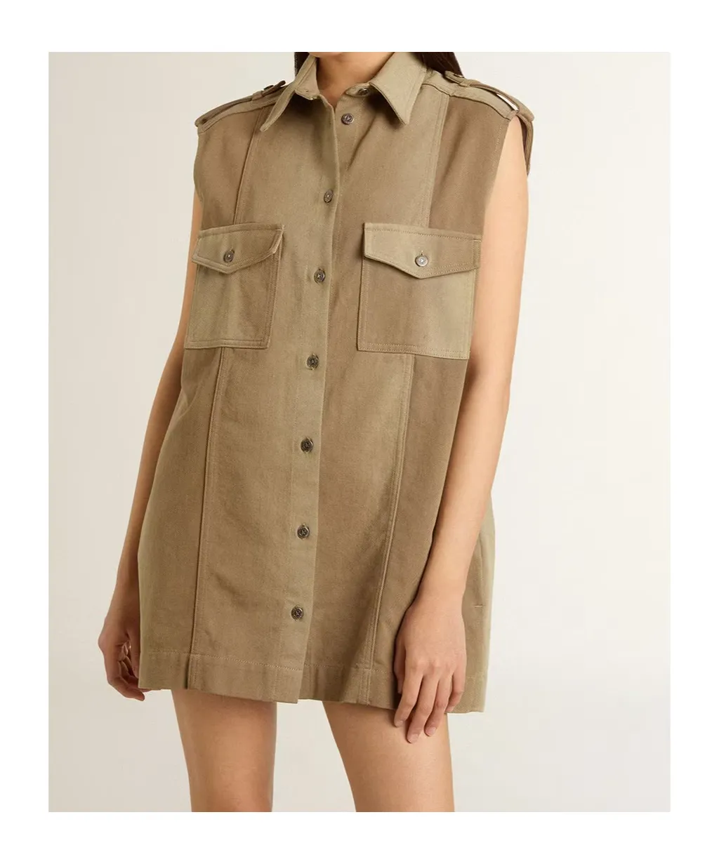 Button-Fastening Gilet