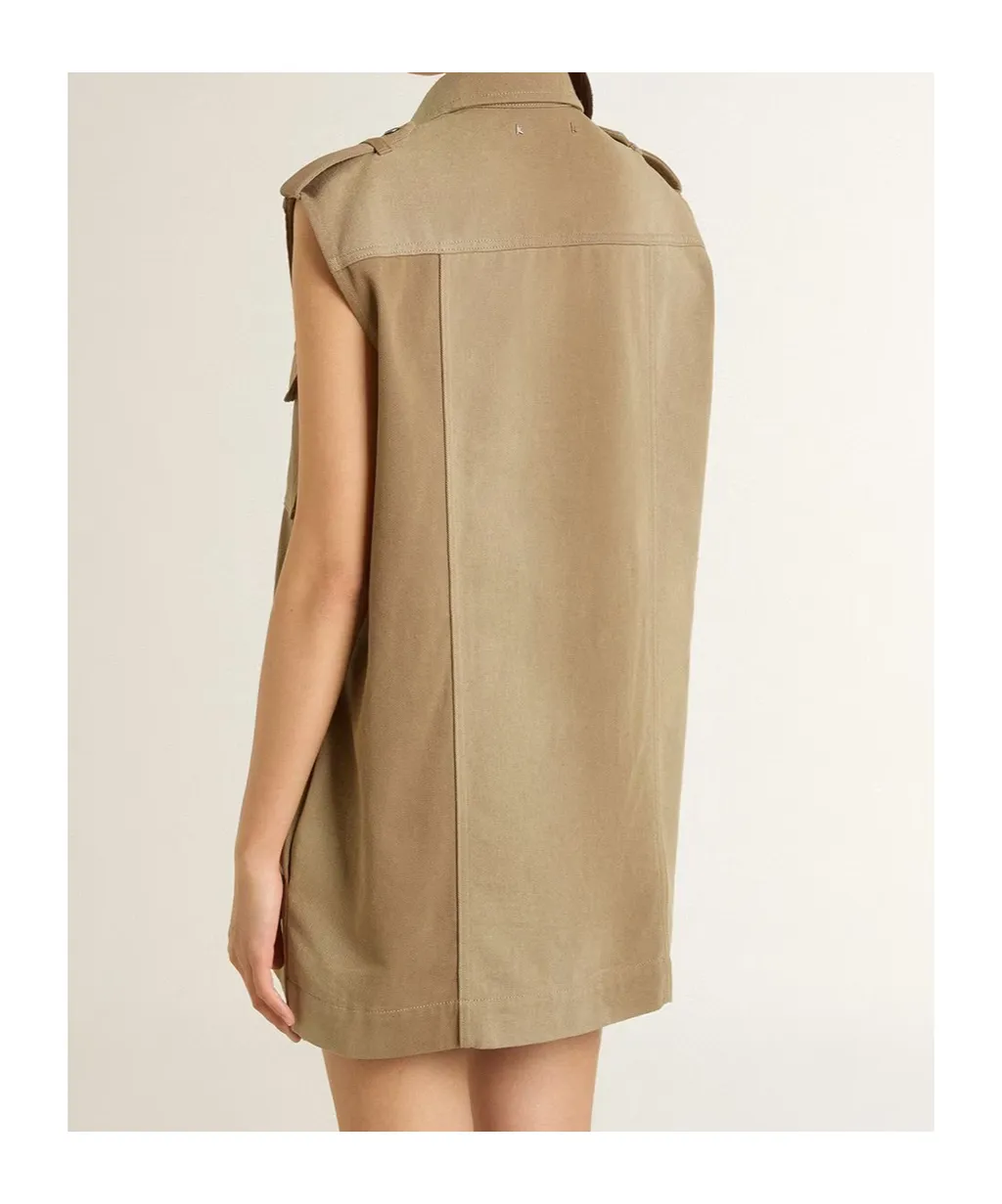 Button-Fastening Gilet