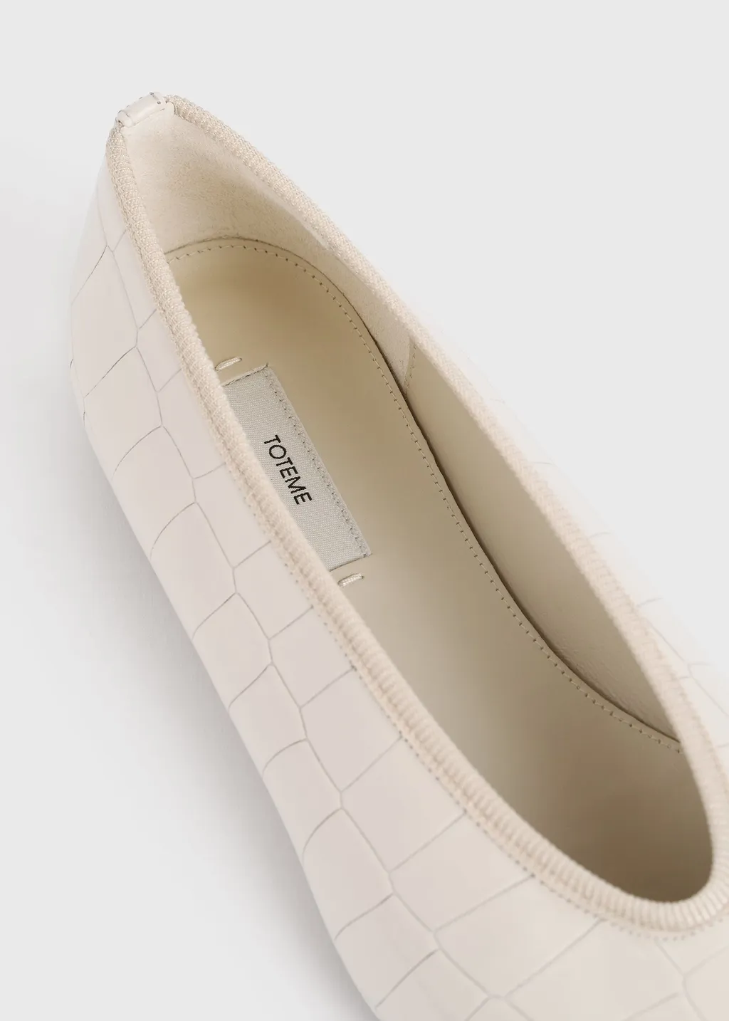 Crocodile-Embossed Ballet Flats