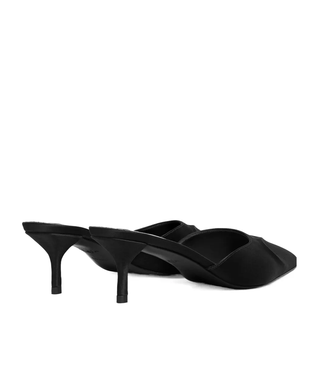 AlaÏA Le Coeur 3D Mules