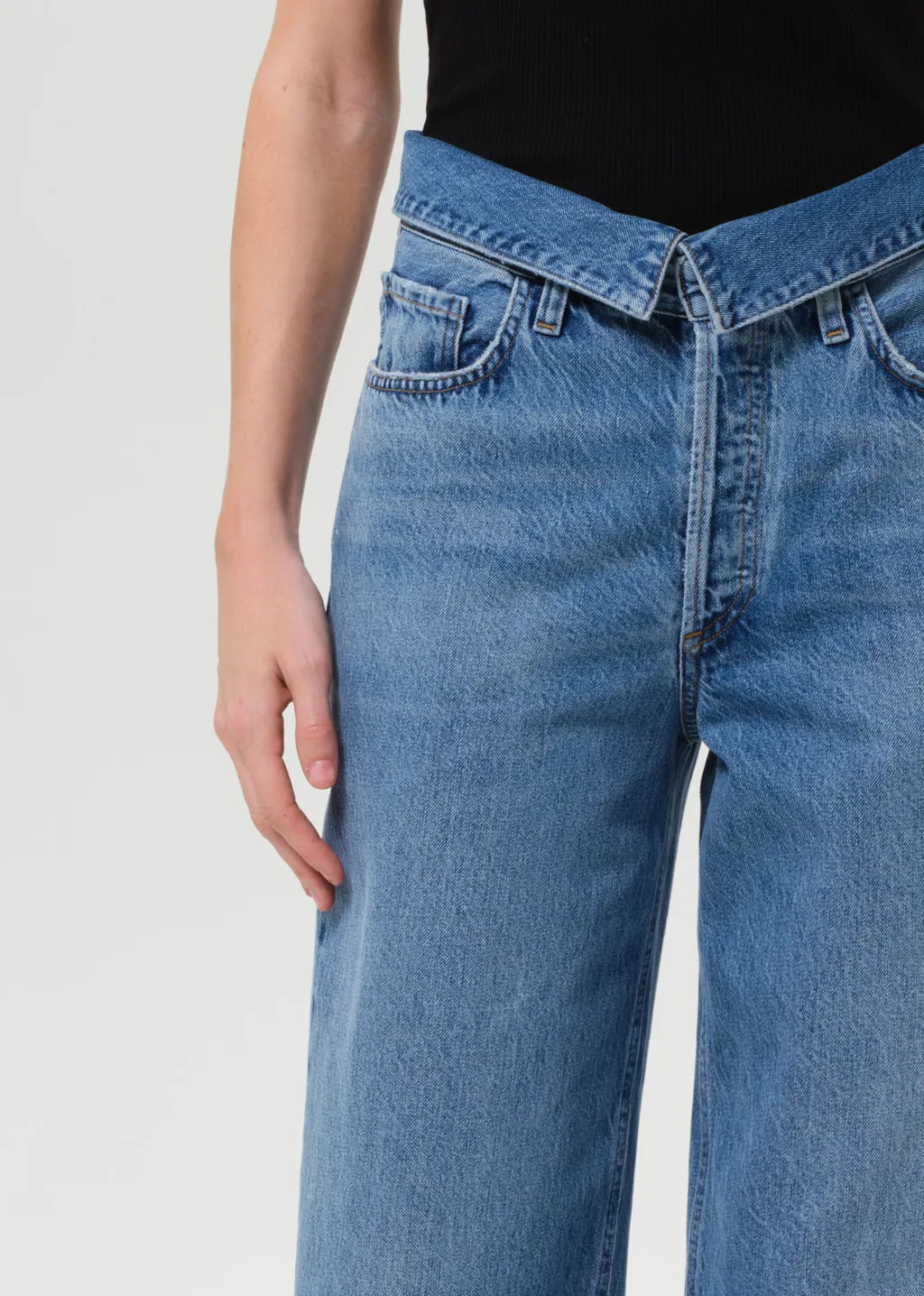 Echo Tapered Jeans