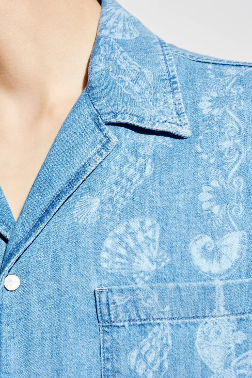 Versace Pattern-Printed Short-Sleeved Denim Shirt
