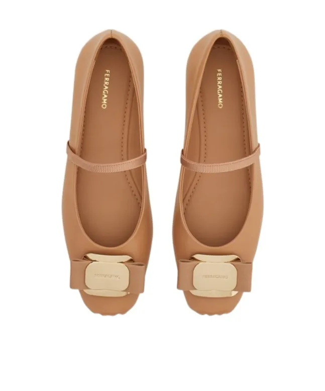 Vara Square-Toe Ballet Flats